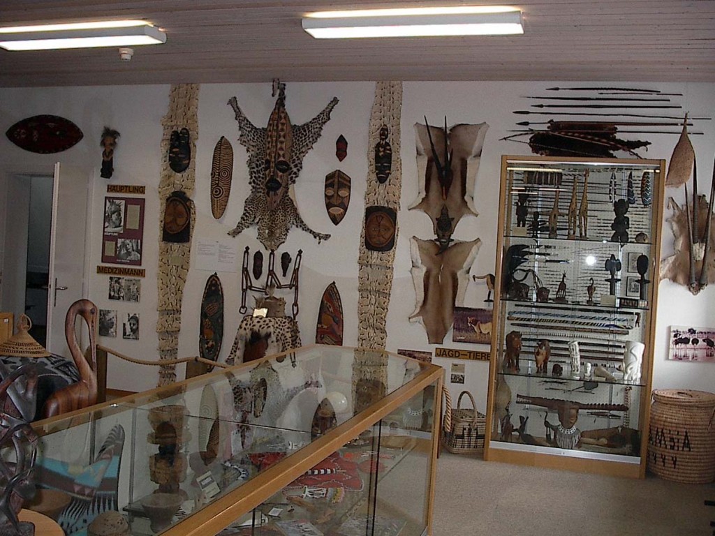 Elílí "Museum:Afrika-Museum-Menzingen.jpg"